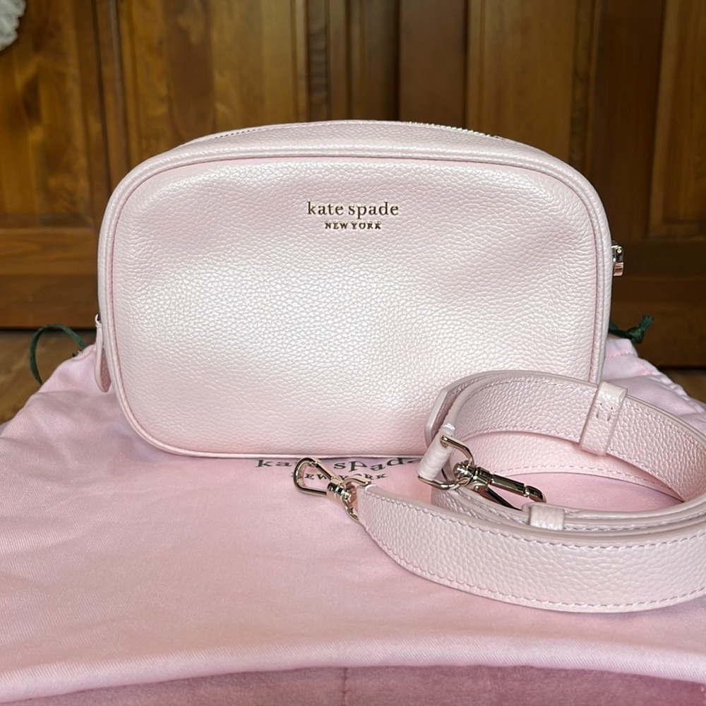 kate spade Astrid camera bag in Chalk Pink